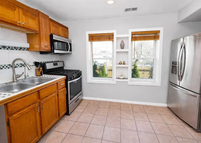 3 King Beds Near Wicker Park * Chicago
